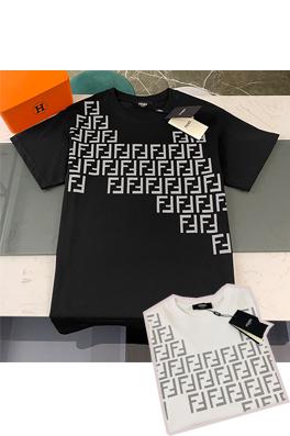 【 23ss新商品✨】フェンディ服コピー  23FFプリントロゴ  半袖Tシャツ  ✶ ブラック・ホワイト　 ✶  XS~L ✶