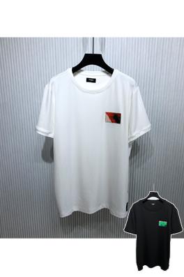 フェンディ 短袖Tシャツ スーパーコピー  FENDI ロゴ付きデザイン短袖Tシャツ