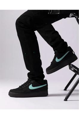 ナイキx ティファニー  スニーカー コラボ Tiffany & Co. x Nike Air Force 1 Low SP"1837"