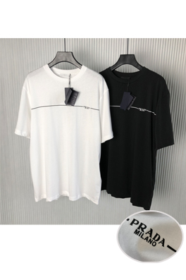 プラダ 短袖Tシャツ PRADA シンプルなロゴTシャツ、P...