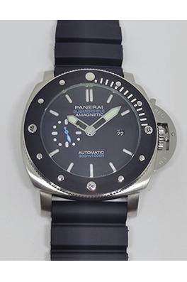 パネライコピー  SUBMERSIBLEスニークシリーズ直径47 mm厚さ15 mm自動巻きムーブメント 腕時計
