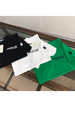 モンクレール 快適な風合いと通気性！ MONCLER 半袖Tシャツコピー