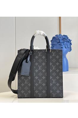 ヴィトンショルダー バックスーパーコピー  Sac Plat 手袋インスパイア、Monogram Eclipse Reserve 帆布で洗練されたデザイン  M46098