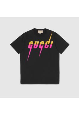 グッチ 半袖Tシャツ スーパーコピー GUCCI ブレード ロゴ ラウンドネックショートスリーブTシャツ