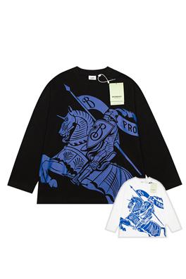 バーバリー長袖 Tシャツ コピー 立体的な戦馬デザインのルーズフィット長袖Tシャツ - くつろぎのスタイリッシュ感