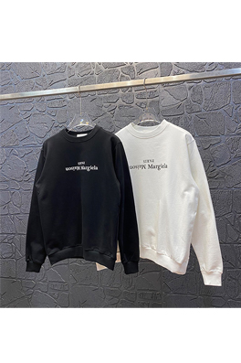 Maison Margiela 逆さ文字フォントスウェットシ...