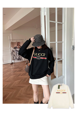 グッチ スウェット Tシャツ クラシックなGUCCI入りラウ...