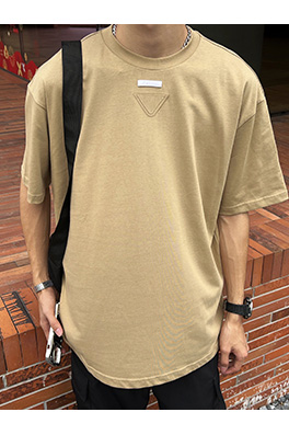 プラダ 三角織り定染装飾クルーネック半袖Tシャツ