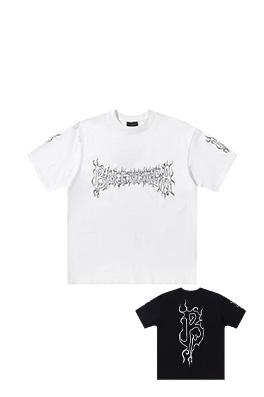 バレンシアガ    炎の文字プリント半袖Tシャツ