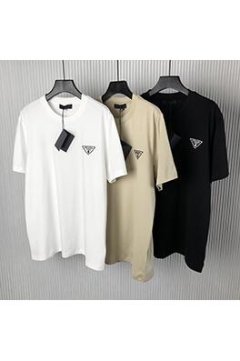 プラダ  新しい立体逆三角文字半袖Tシャツ
