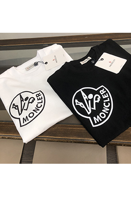 モンクレールスーパーコピー  新しいカップルの半袖Tシャツ