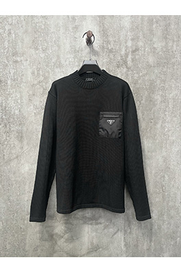 プラダ 24fw ナイロンポケットクルーネックセーター