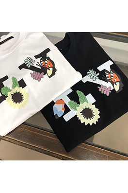 ルイヴィトンコピーファッショントレンドTシャツ