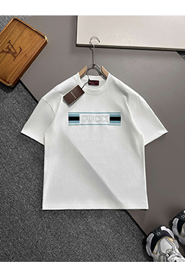グッチ ロゴエンボスプリント刺繍半袖Tシャツ