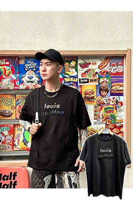 ルイヴィトンスーパーコピー新しいチェーンプリント半袖Tシャツ