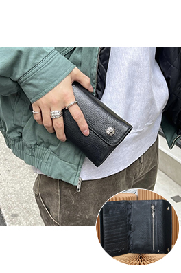 クロムハーツ クロススタッズ 三つ折り財布