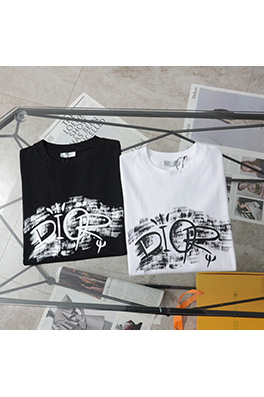 ディオールコピー新作 手描き風ロゴプリント クルーネック 半袖Tシャツ
