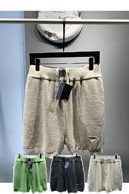 プラダ新しいシルクメッシュパンツ