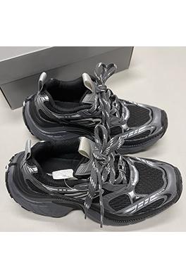 バレンシアガスーパーコピー 6XL Sneaker 25Ss スニーカー