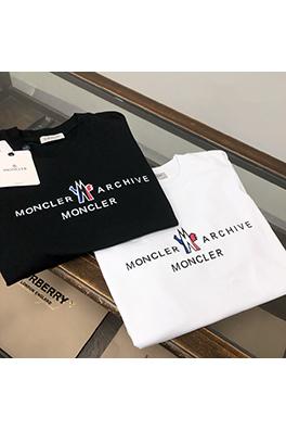 モンクレール ブランドロゴ柄プリントラウンドネック半袖Tシャツ