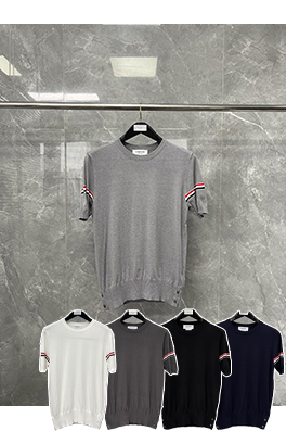 トムブラウンコピーストライプニットクルーネックTシャツ