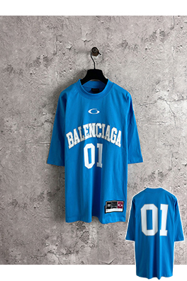 バレンシアガ ユニフォーム01半袖Tシャツ
