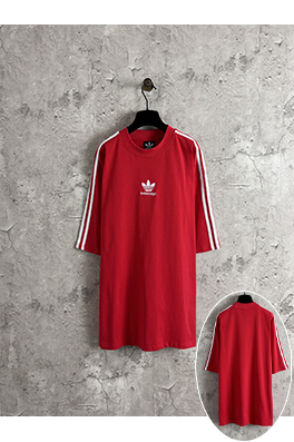 Balenciagg X Adidas クローバーコラボ半袖Tシャツ