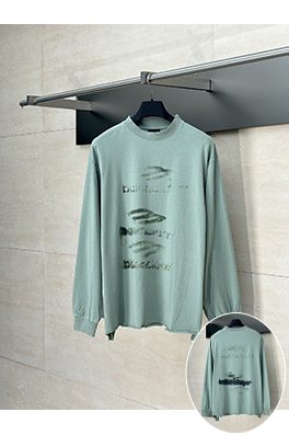 バレンシアガ 新しい磨かれた白墨落書き長袖Tシャツ