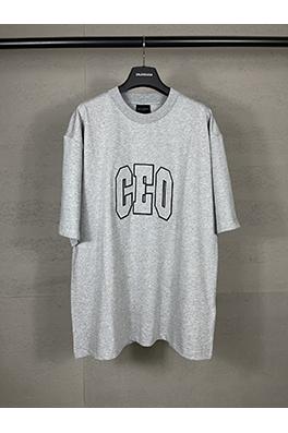 バレンシアガ 新しい CEO チームロゴ刺繍半袖Tシャツ