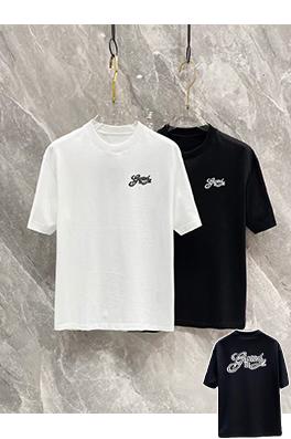 ジバンシイ スタイリッシュなクルーネックTシャツ