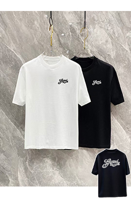 ジバンシイ スタイリッシュなクルーネックTシャツ