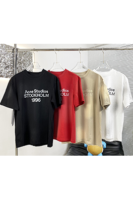 アクネストゥディオズ 新しい半袖Tシャツ