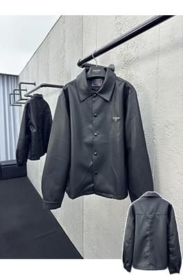プラダ ラムスキントライアングルレザージャケット