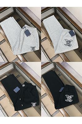 ルイヴィトン刺繍ロゴパンツ