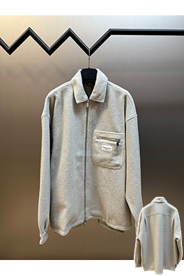 ディオール Dior ベルベットのロゴ入りジャケット