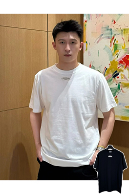 ディオールスーパーコピー ファッションタグ半袖Tシャツ