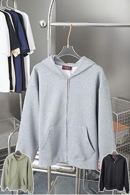 グッチコピー 立体刺繍ロゴジッパーパーカー