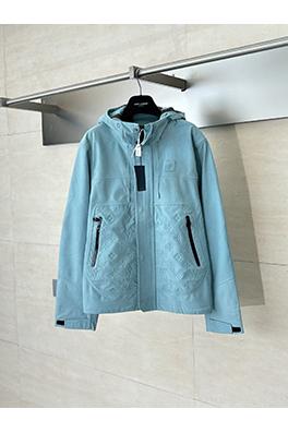 ルイヴィトン 新しい無地エンボス加工フード付きジャケット