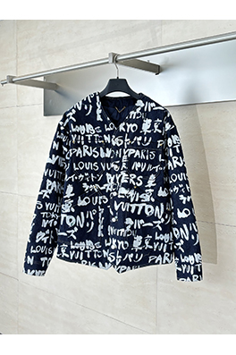 ルイヴィトン Nigo  コラボレーションVネックグラフィティデニムジャケット