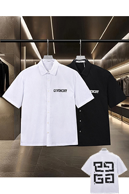 ジバンシイスーパーコピー Givenchy 胸元に割れロゴプリントをした半袖シャツ