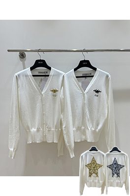 ディオール リトルビー刺繍とCDロゴが入ったVネックカーディガン