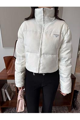 プラダ 新作レディースハイウエストスタンドカラーダウンジャケット