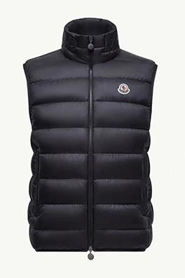 モンクレール 新しい色のカップルダウンベスト