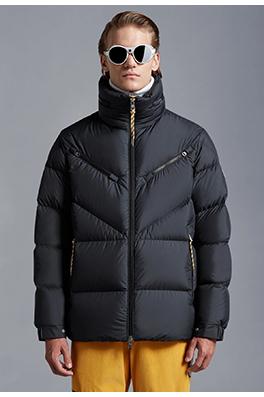 モンクレールコピー 新しいパンのダウンジャケット