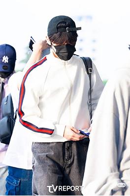 グッチ カラーブロックリボンニット長袖ジップアップセーター