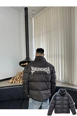 バレンシアガ フレイムプリントスタンドカラーダウンジャケット