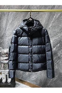 クロムハーツコピー 新しいダークパターンのフード付きダウンジャケット