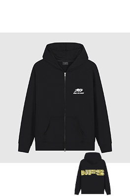 Balenciaga X Need For Speed コラボレーションブランドのジップアップフード付きスパーカー