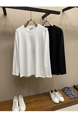 ロエベ Loewe 新ロゴ刺繍入り長袖シャツ