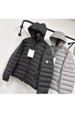 モンクレールコピー Galion 軽量フード付きダウンジャケット